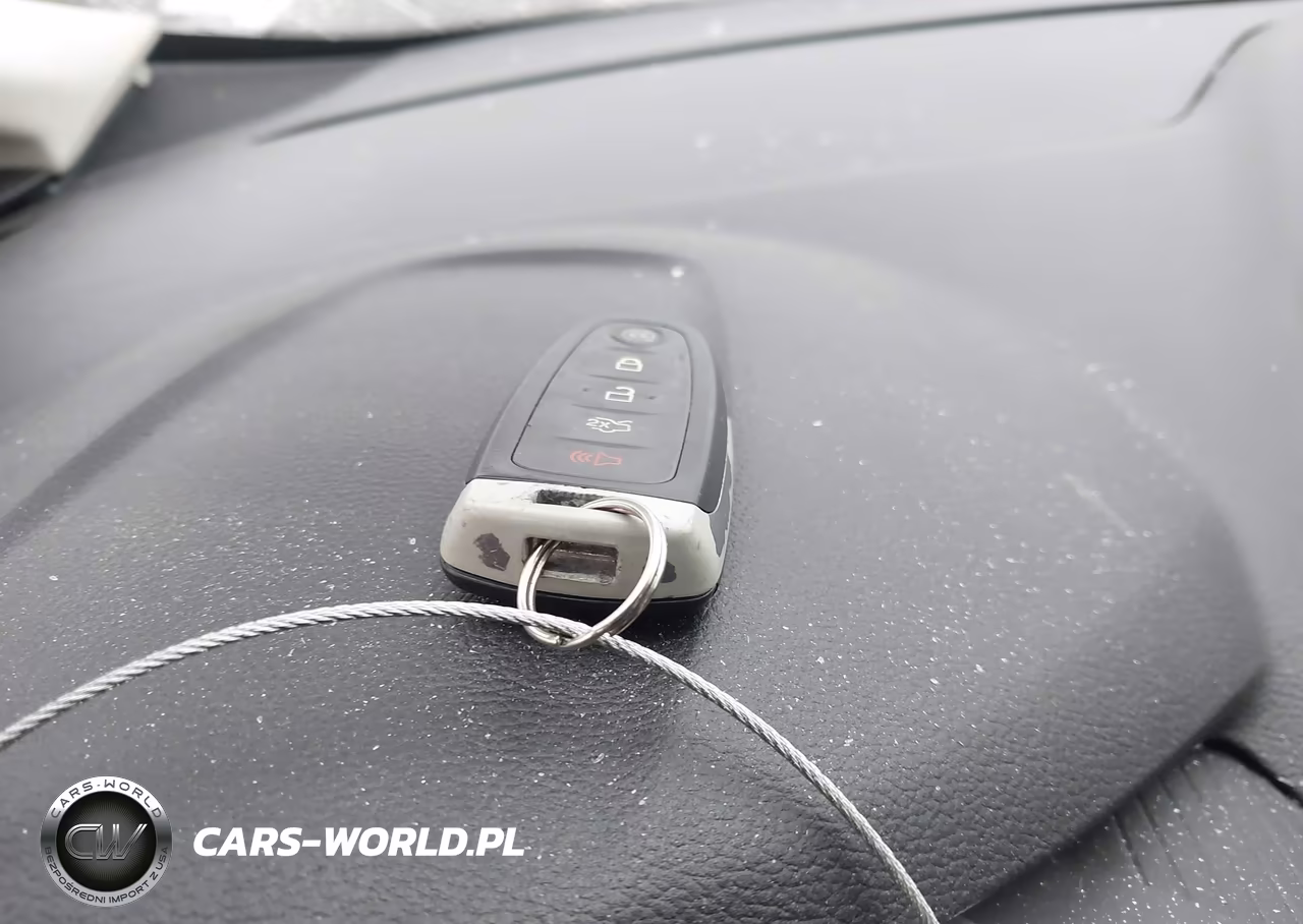 2016 Ford C-Max Energi Sel VIN:1FADP5CU2GL100754 - 11