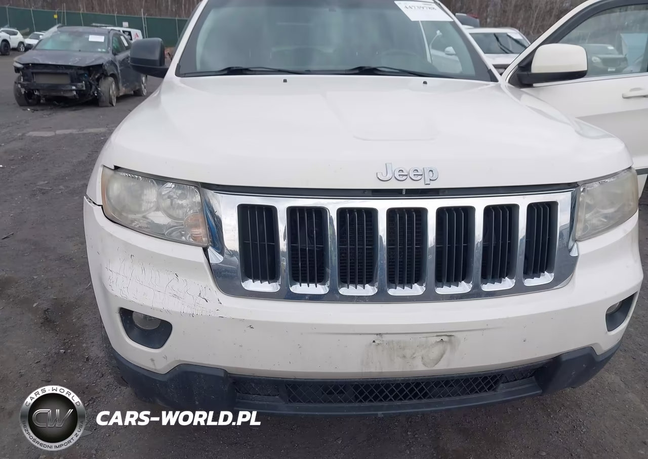 2011 Jeep Grand Cherokee Laredo VIN:1J4RR4GG3BC640030 - 6