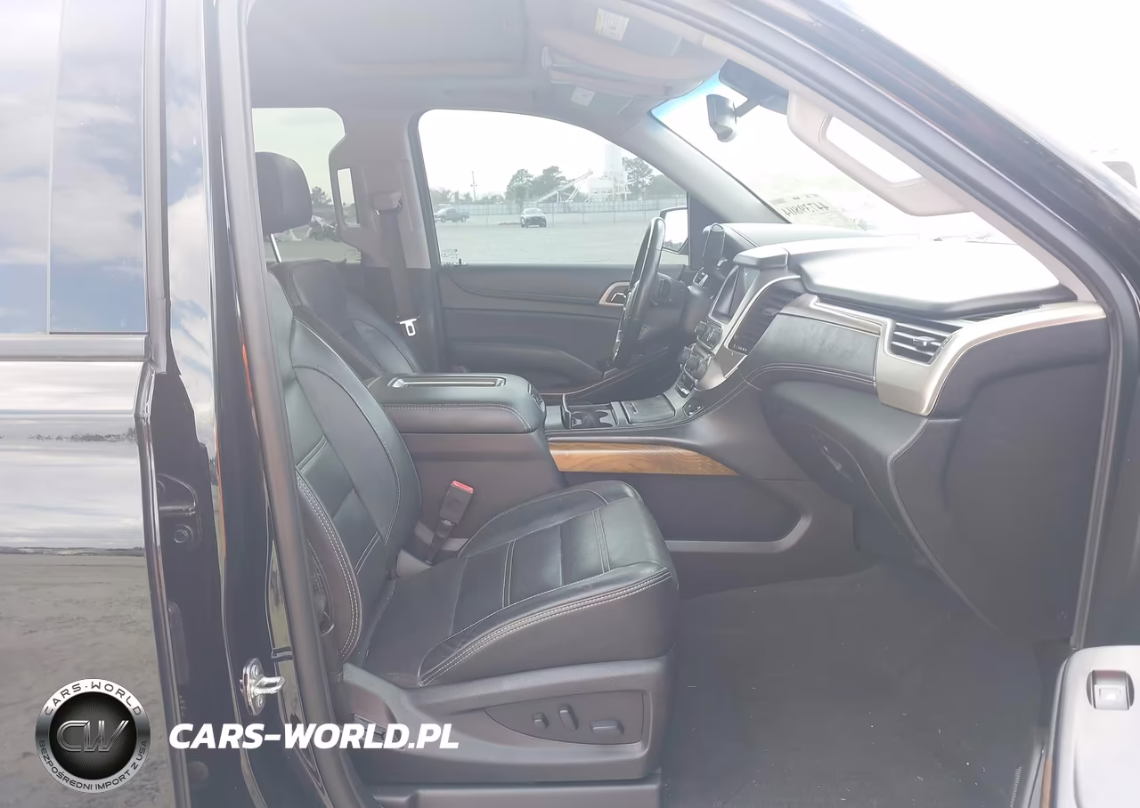 2019 GMC Yukon Denali VIN:1GKS1CKJ3KR364705 - 5