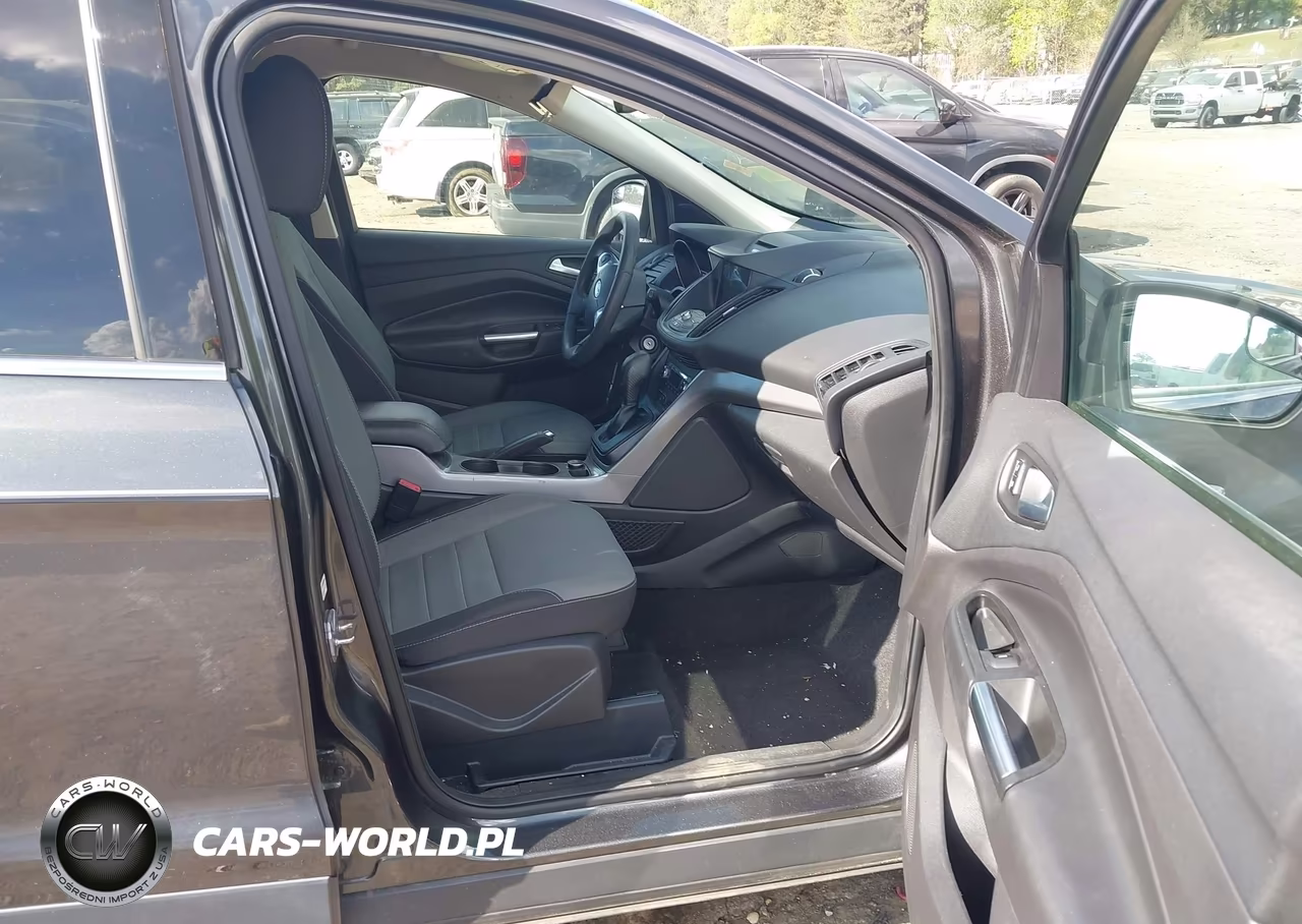 2016 Ford Escape Se VIN:1FMCU0GX8GUC80849 - 5