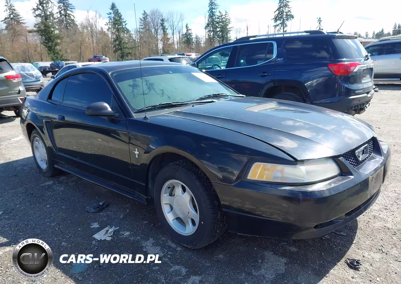 2000 Ford Mustang