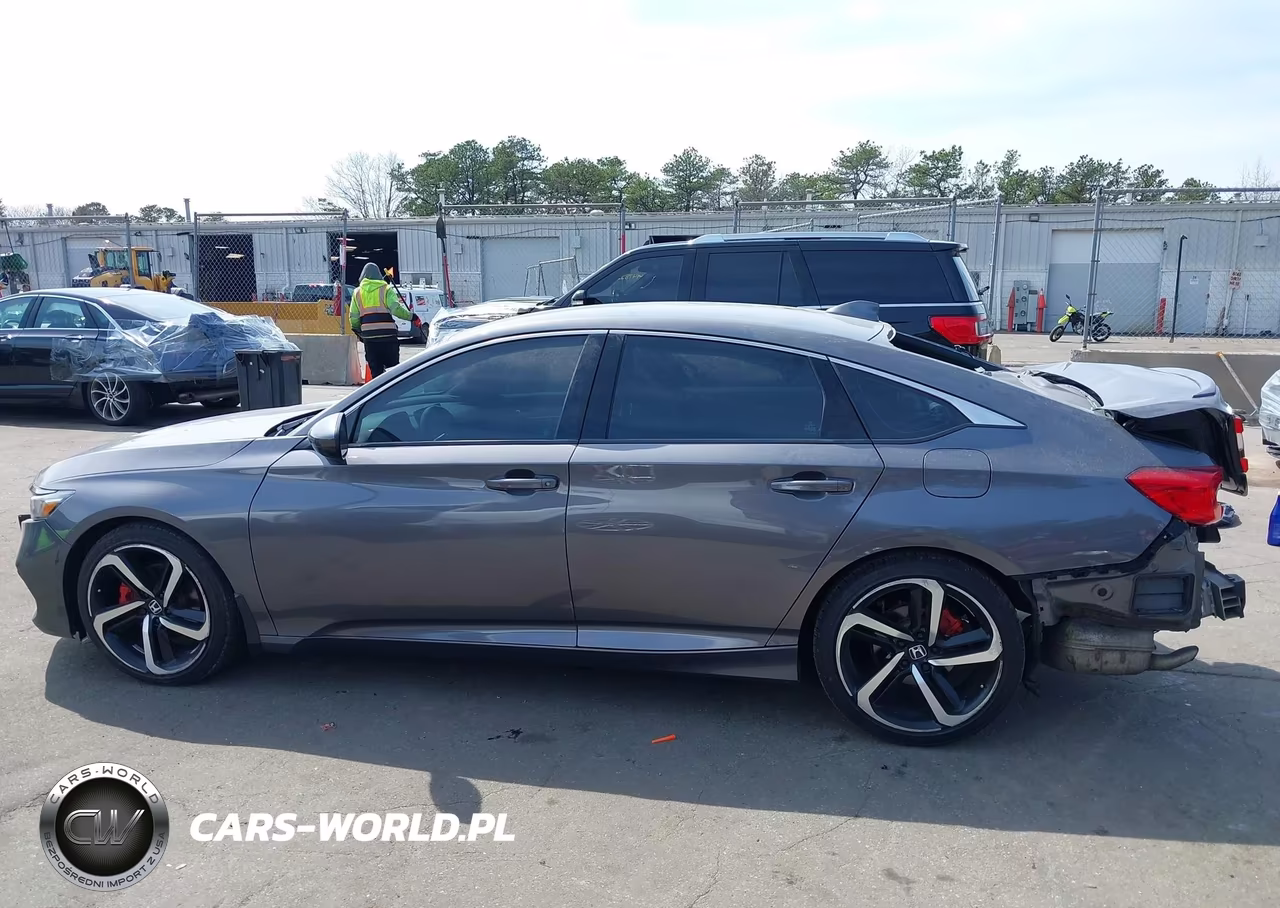 2019 Honda Accord Sport VIN:1HGCV1E32KA108352 - 14