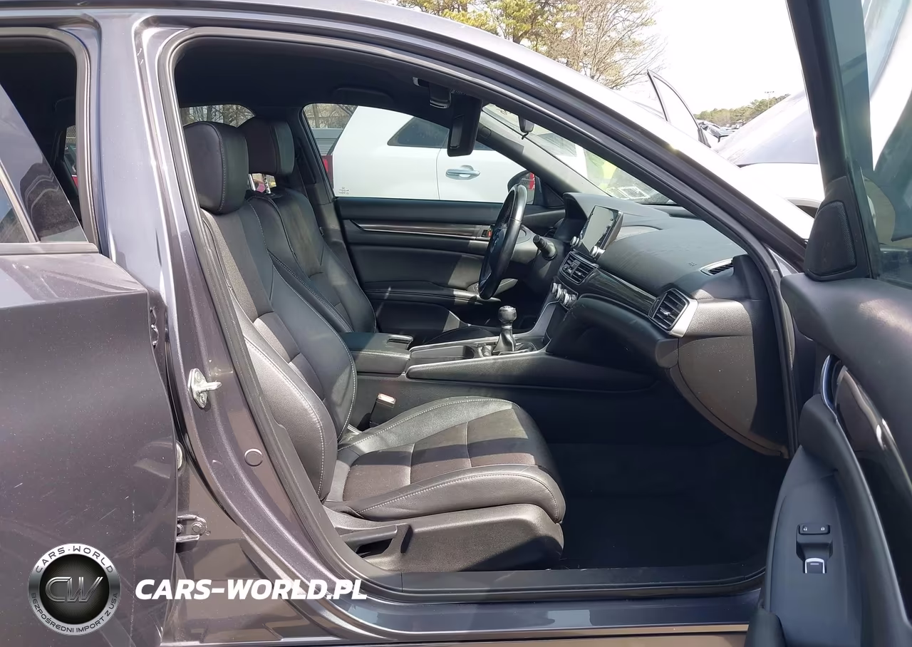 2019 Honda Accord Sport VIN:1HGCV1E32KA108352 - 5