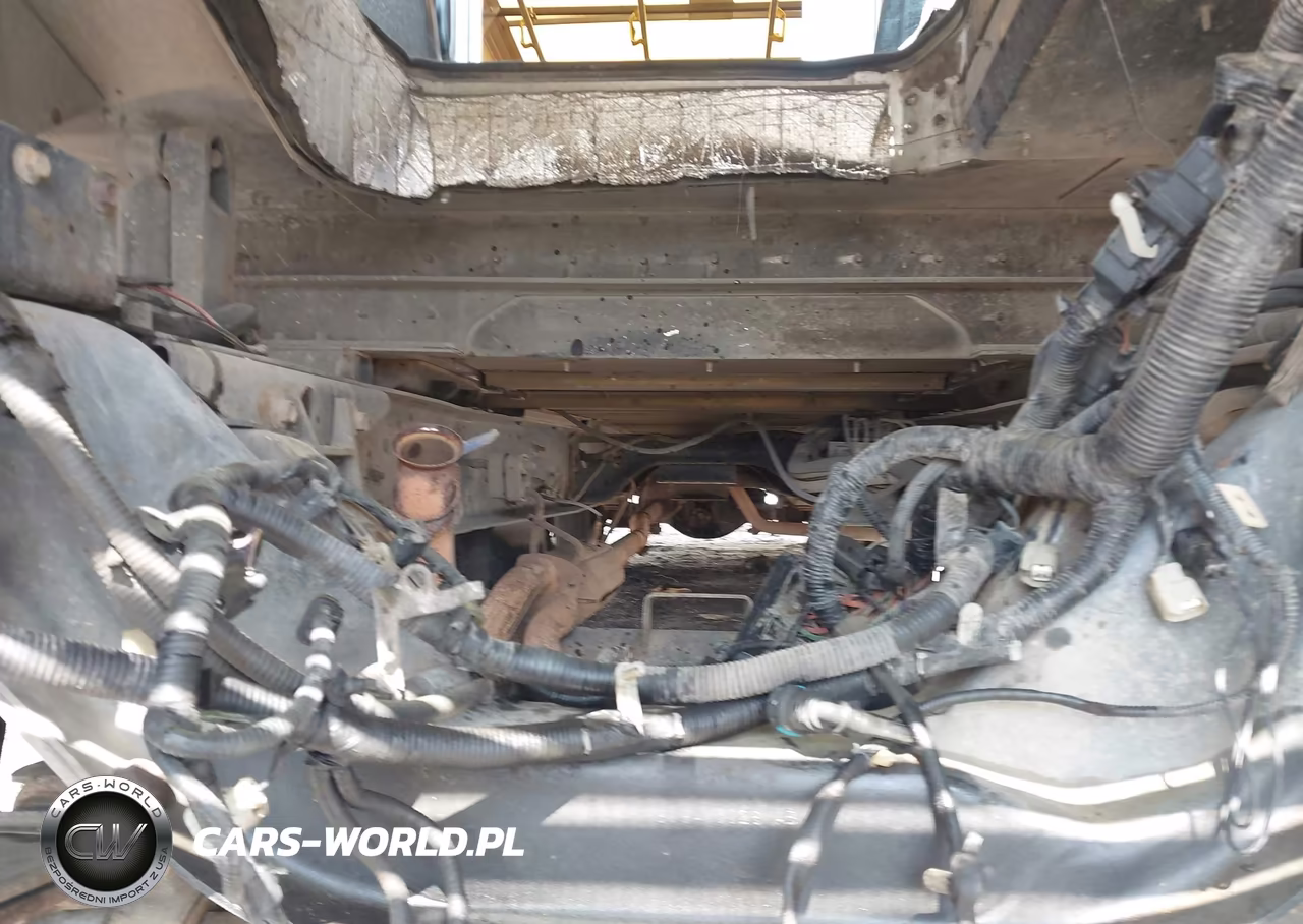 2014 Ford F-59 Commercial Stripped VIN:1F66F5KY2E0A07969 - 12