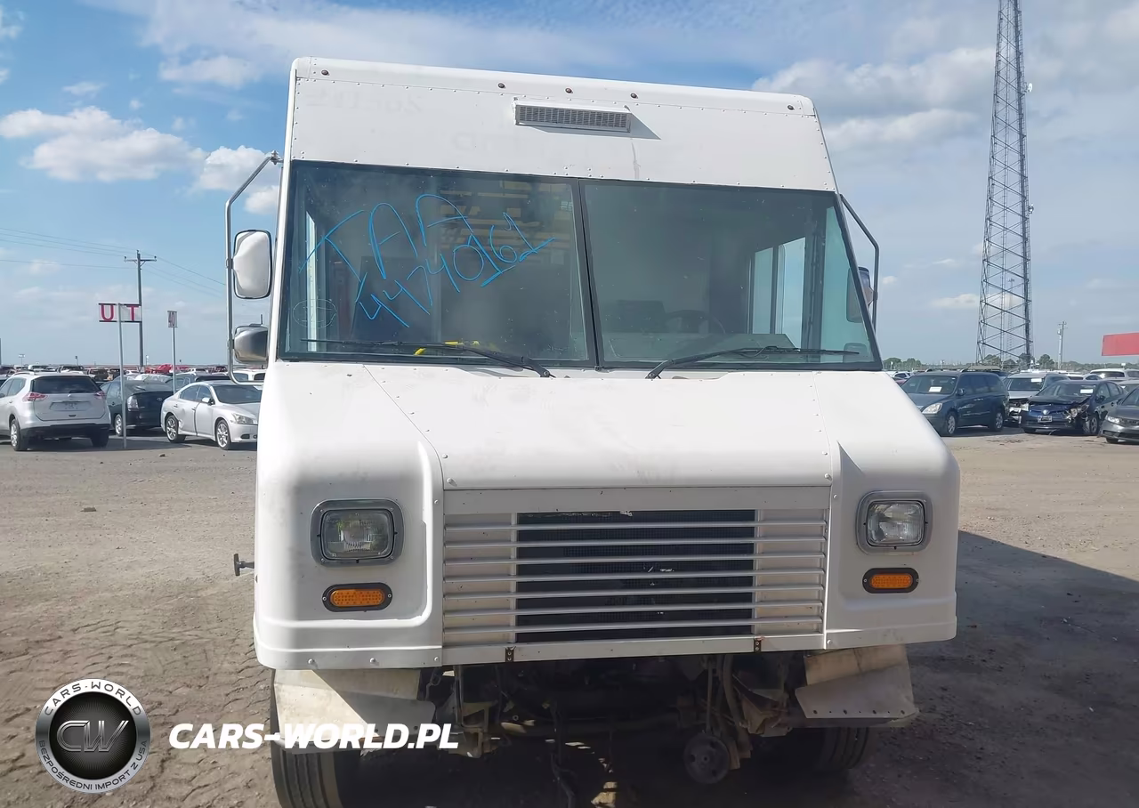 2014 Ford F-59 Commercial Stripped VIN:1F66F5KY2E0A07969 - 13