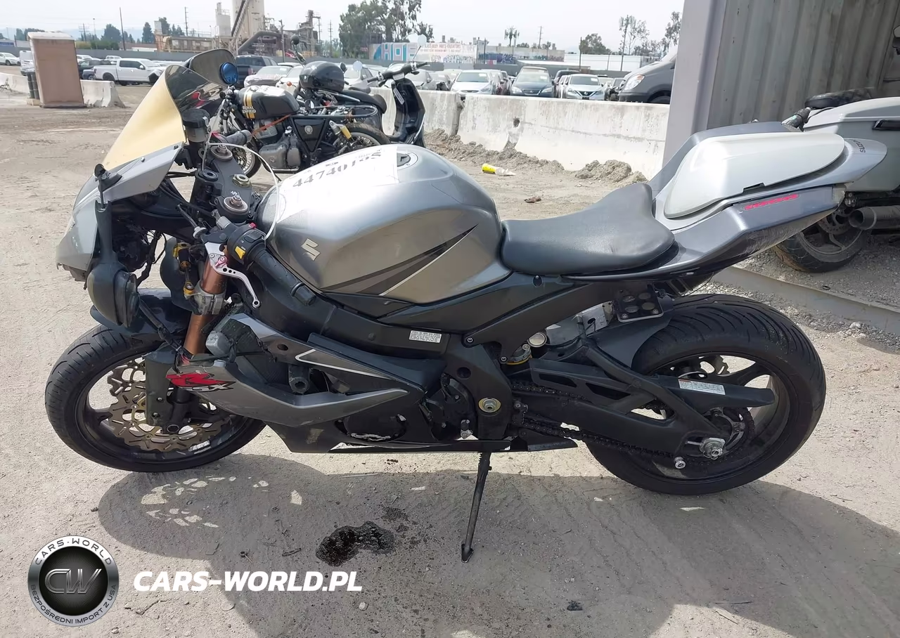 2006 Suzuki Gsx-R1000 VIN:JS1GT76A662111870 - 13