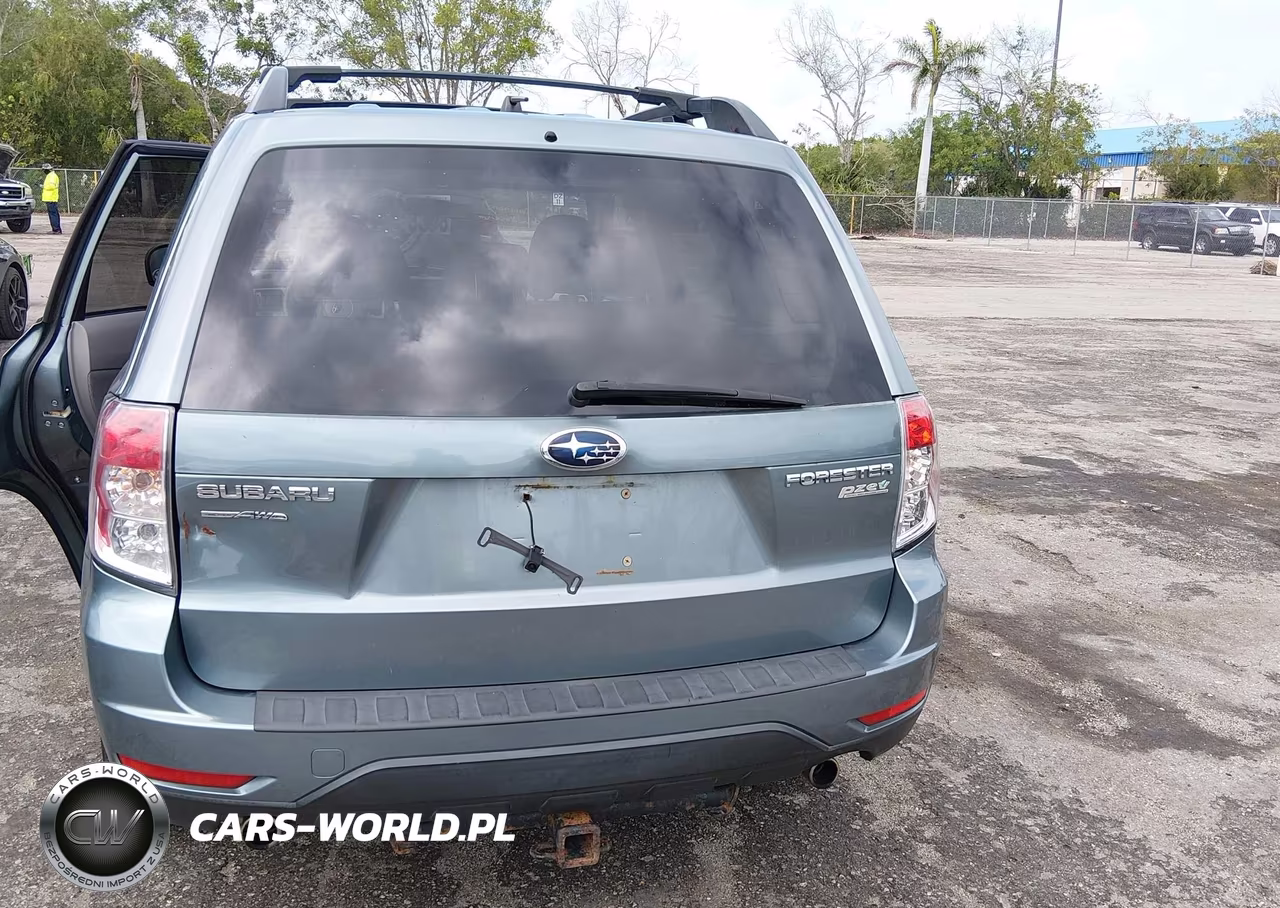 2010 Subaru Forester 2.5X Premium VIN:JF2SH6CC1AH732961 - 17