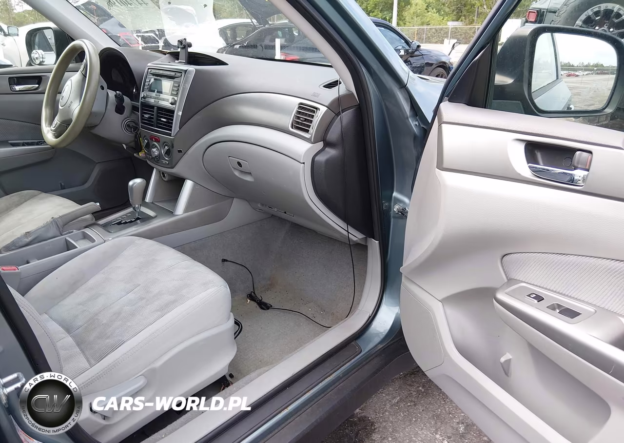 2010 Subaru Forester 2.5X Premium VIN:JF2SH6CC1AH732961 - 5