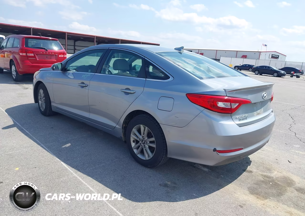 2015 Hyundai Sonata Se VIN:5NPE24AF1FH001289 - 3