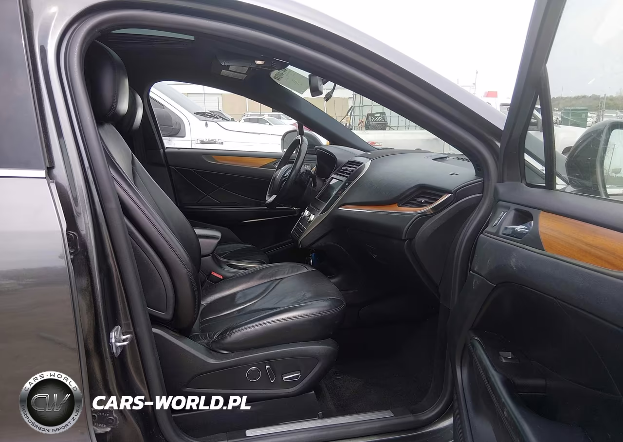 2019 Lincoln Mkc Reserve VIN:5LMCJ3D95KUL17054 - 5