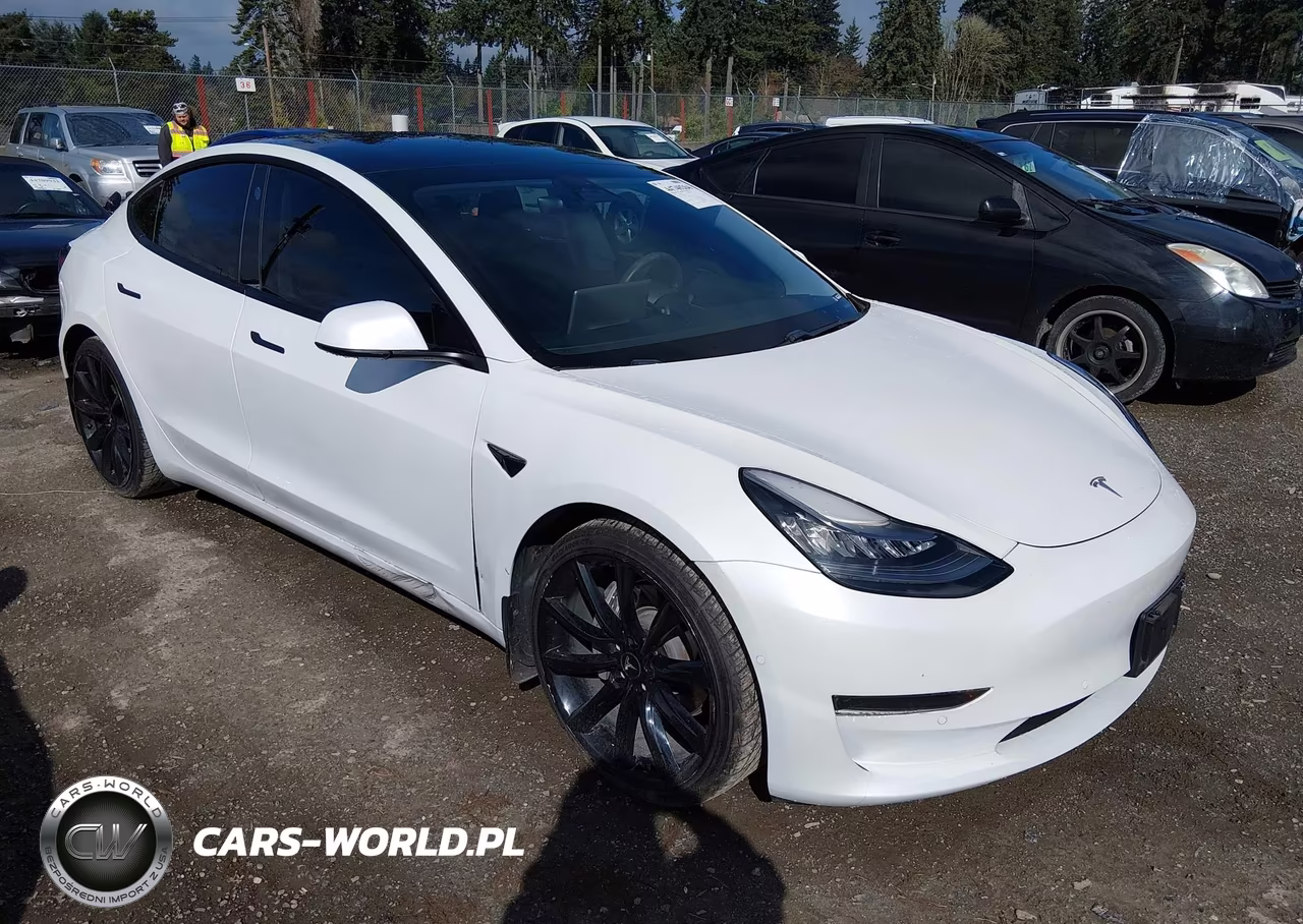 2021 Tesla Model 3 Standard Range Plus Rear-Wheel Drive – zdjęcie 1 z 19