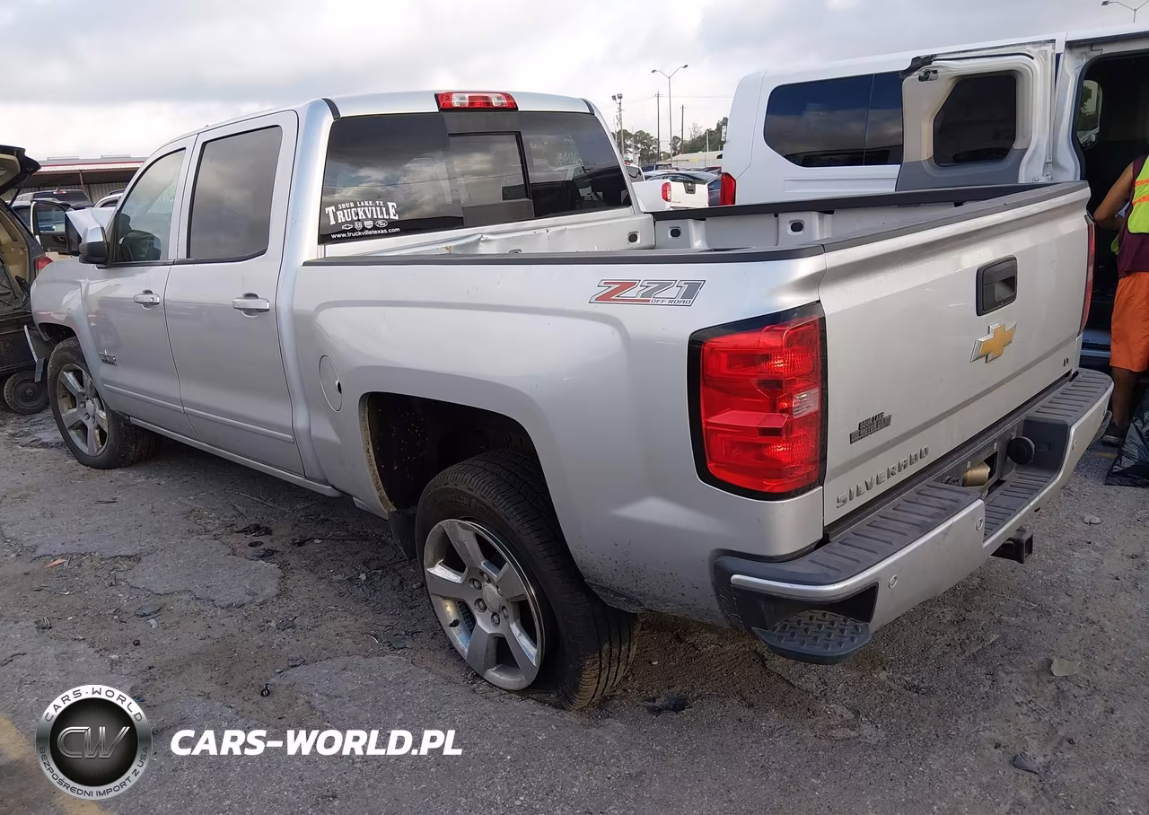 2017 Chevrolet Silverado 1500 2Lt VIN:3GCUKREC7HG114670 - 3
