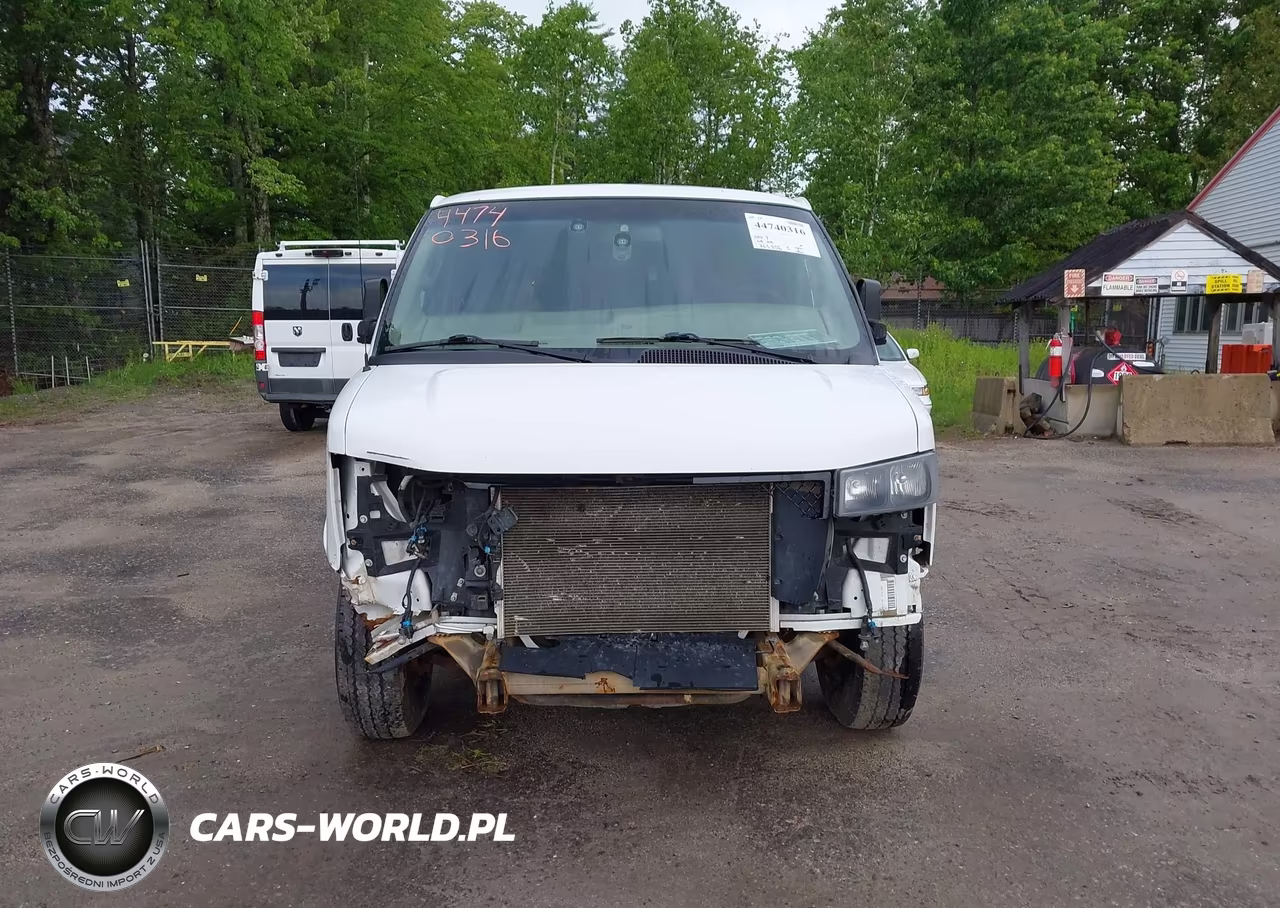 2019 Chevrolet Express 2500 Work Van VIN:1GCWGAF15K1255090 - 16
