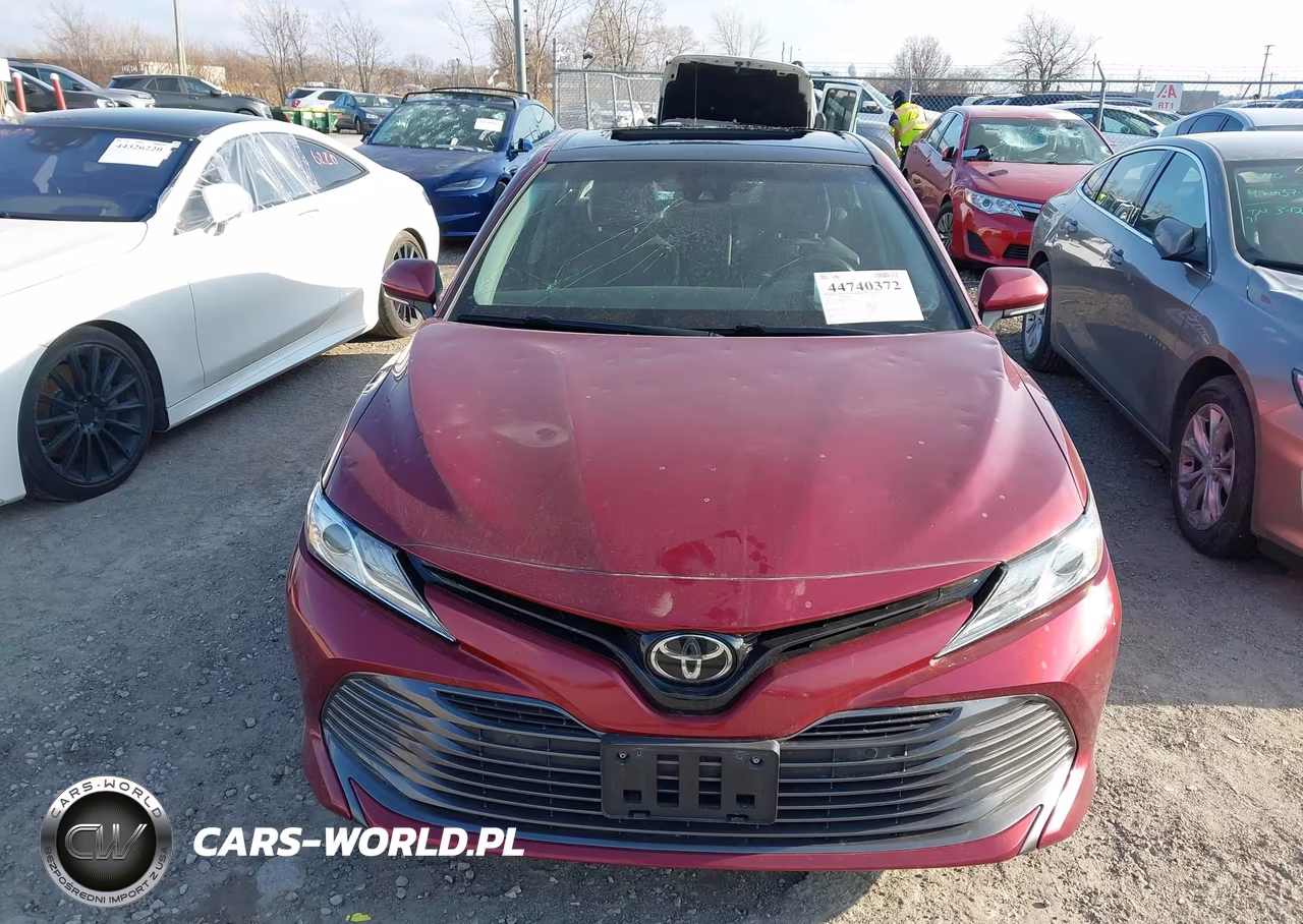 2018 Toyota Camry Xle VIN:4T1B11HK6JU536085 - 12