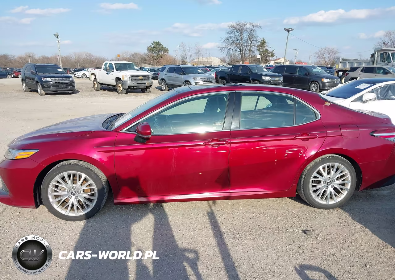 2018 Toyota Camry Xle VIN:4T1B11HK6JU536085 - 14