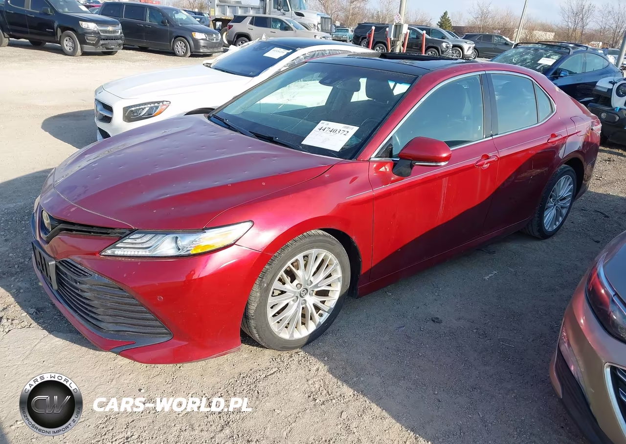 2018 Toyota Camry Xle VIN:4T1B11HK6JU536085 - 2