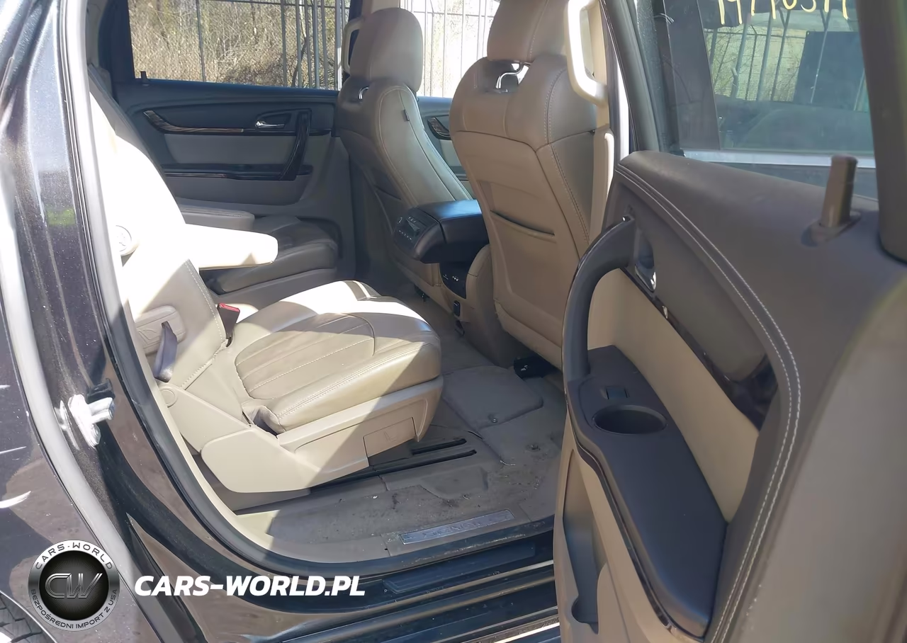2015 GMC Acadia Denali VIN:1GKKVTKD9FJ100858 - 8