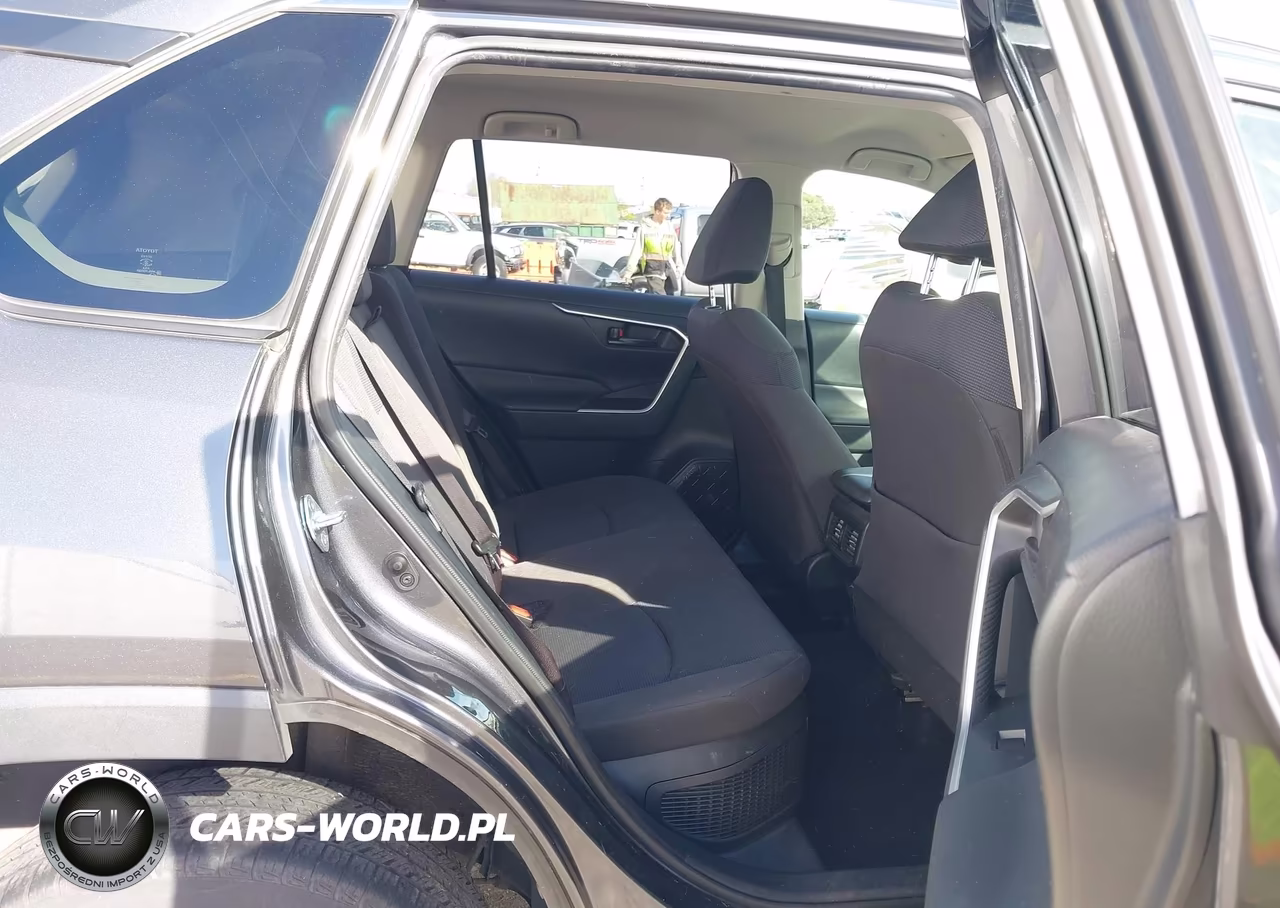 2019 Toyota Rav4 Hybrid Le VIN:JTMLWRFV9KD013943 - 8
