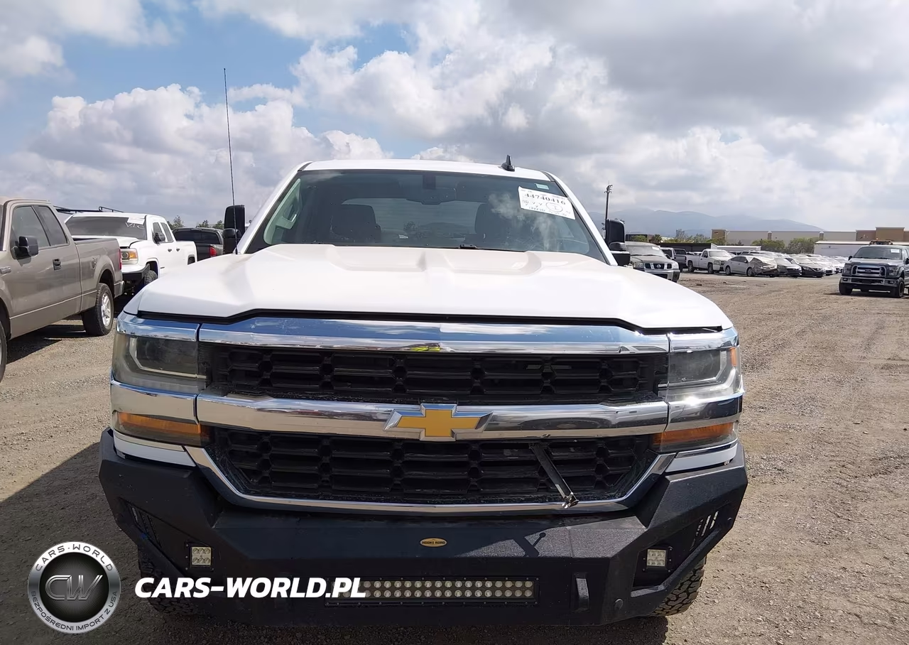 2018 Chevrolet Silverado 1500 Wt VIN:1GCUKNEC3JF249113 - 12