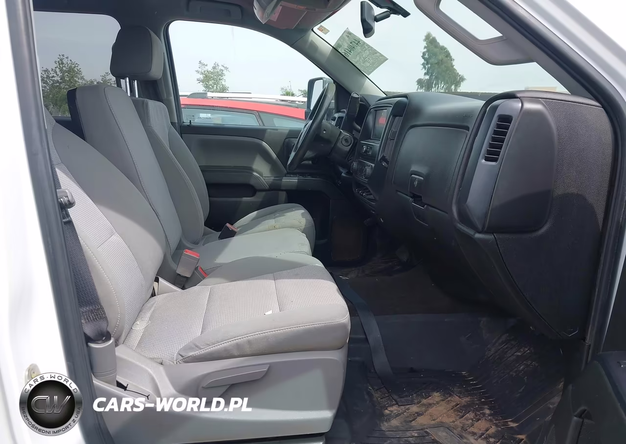 2018 Chevrolet Silverado 1500 Wt VIN:1GCUKNEC3JF249113 - 5