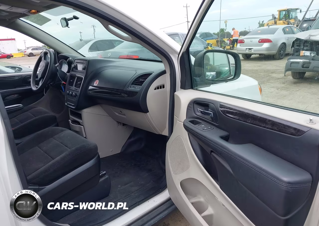 2013 Ram Cargo Tradesman VIN:2C4JRGAG5DR680486 - 5