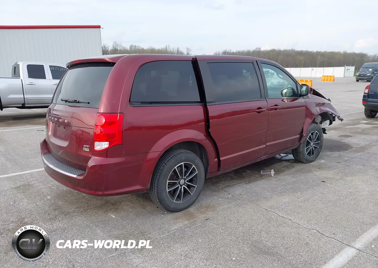 2019 Dodge Grand Caravan Gt VIN:2C4RDGEGXKR553449 - 4