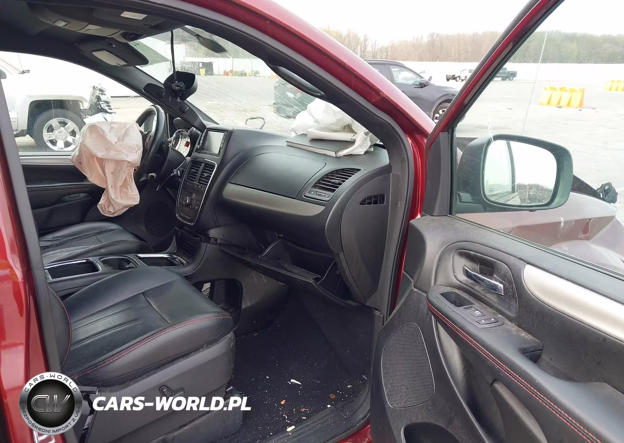 2019 Dodge Grand Caravan Gt VIN:2C4RDGEGXKR553449 - 5