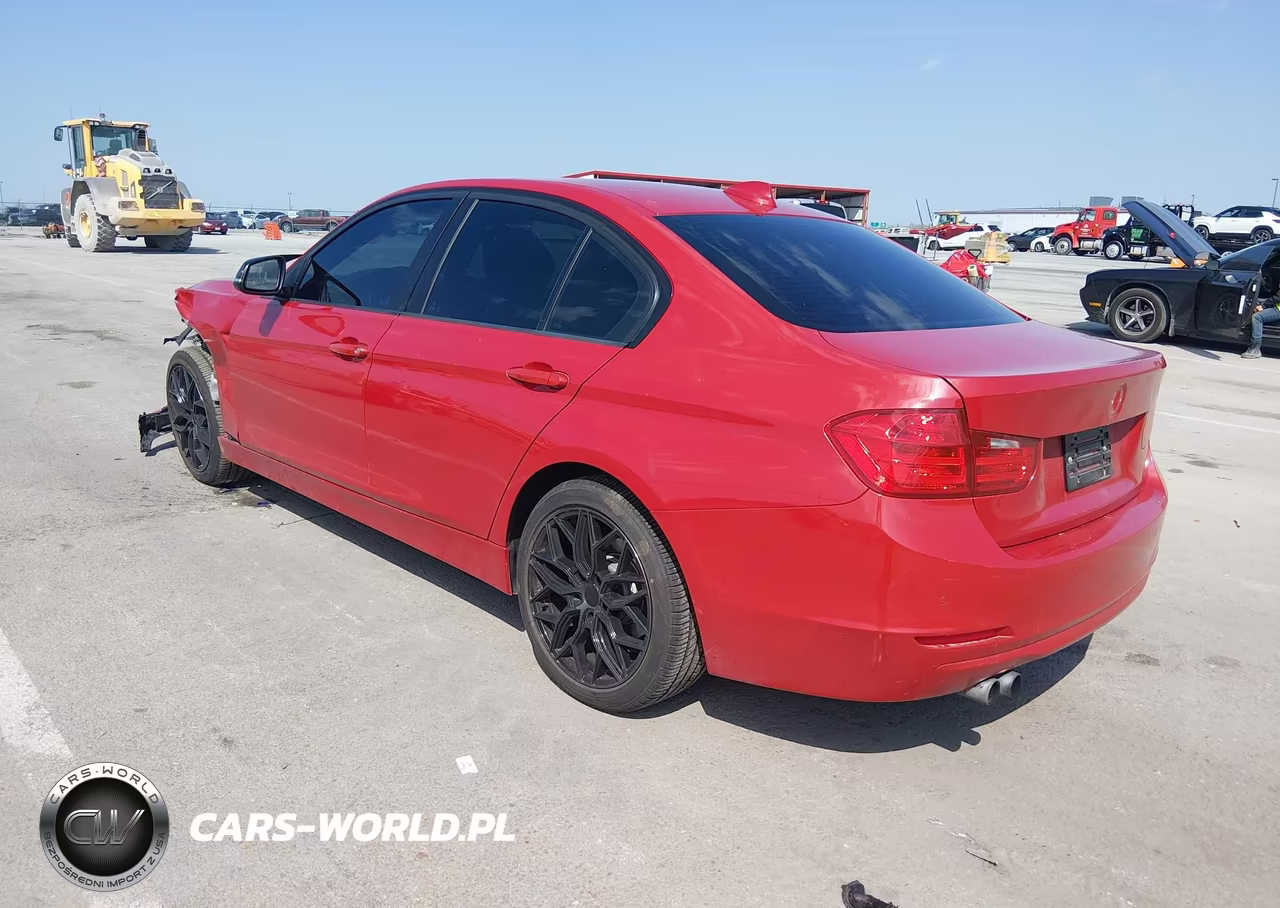 2015 BMW 328I xDrive VIN:WBA3B3G50FNR87671 - 3