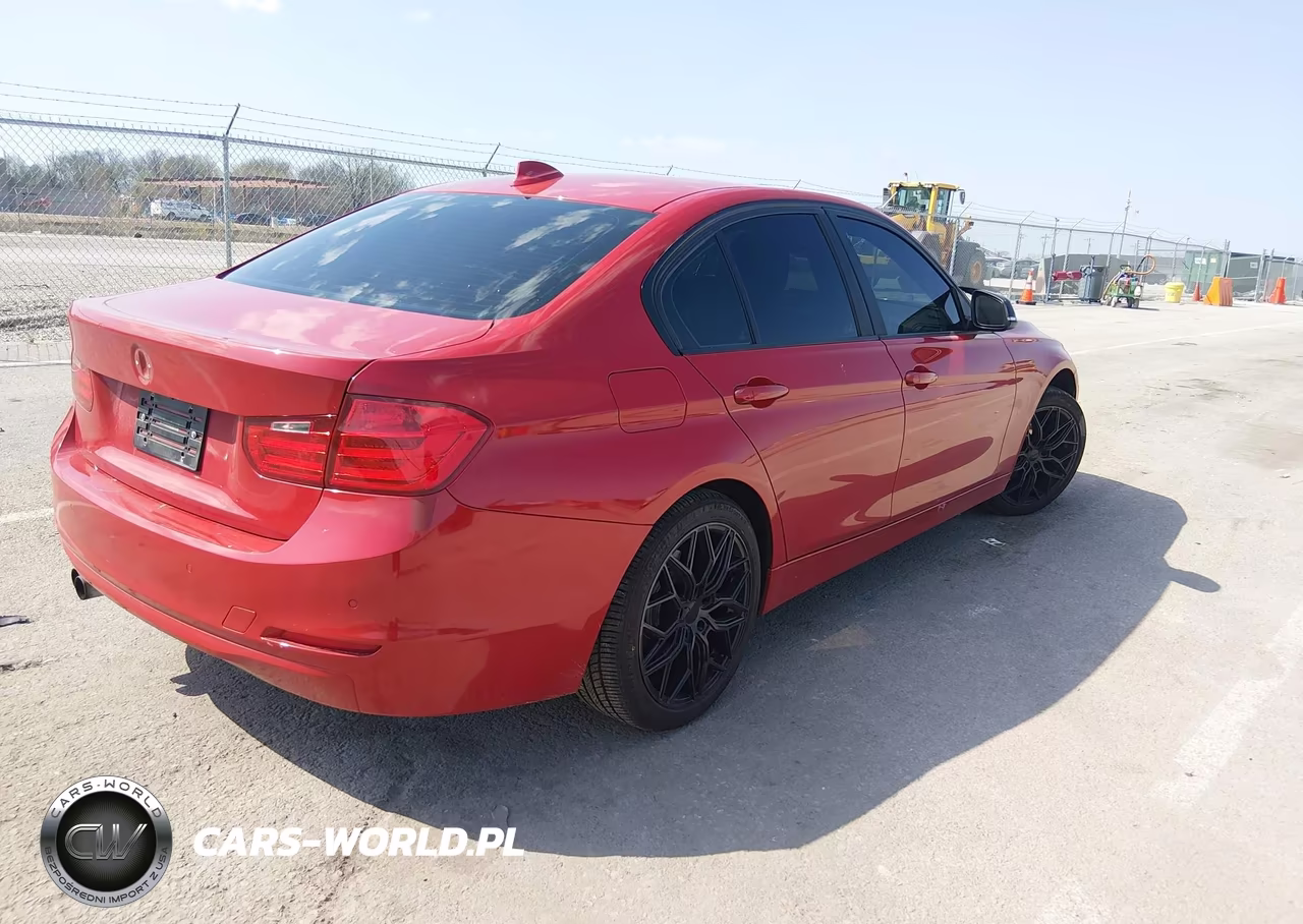 2015 BMW 328I xDrive VIN:WBA3B3G50FNR87671 - 4