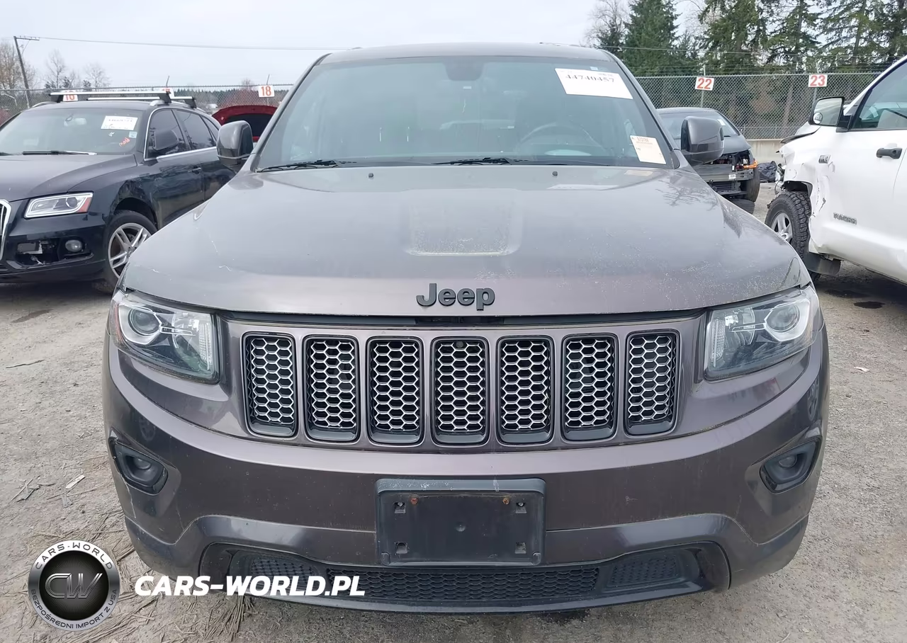 2015 Jeep Grand Cherokee Altitude VIN:1C4RJFAG9FC608237 - 12