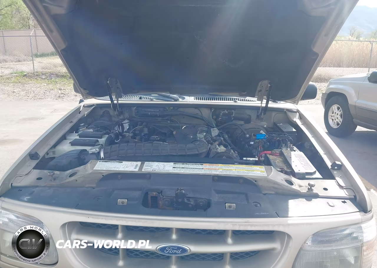 2000 Ford Explorer Xls VIN:1FMZU72X7YUB73609 - 10