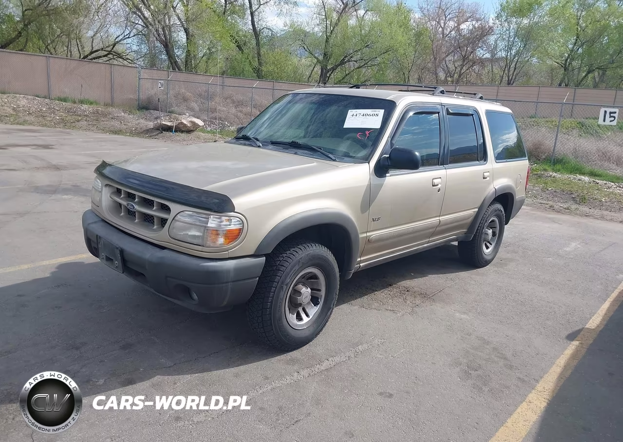 2000 Ford Explorer Xls VIN:1FMZU72X7YUB73609 - 2