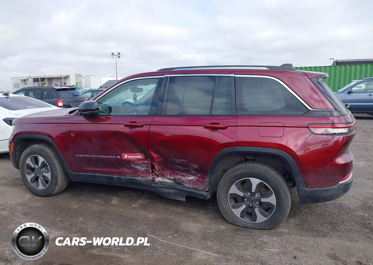 2023 Jeep Grand Cherokee 4Xe VIN:1C4RJYB65PC649015 - 14