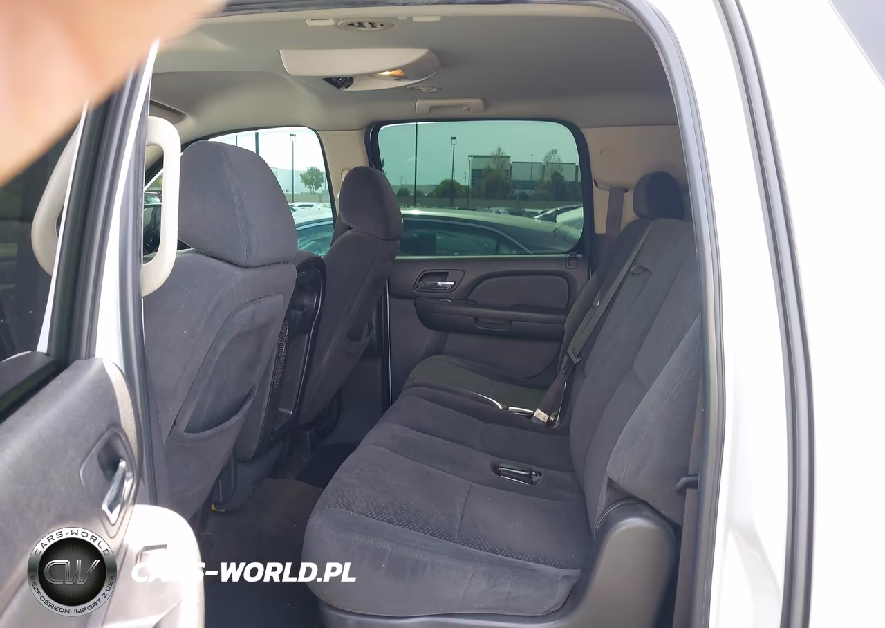 2007 Chevrolet Suburban 1500 Ls VIN:3GNFC16057G199123 - 8