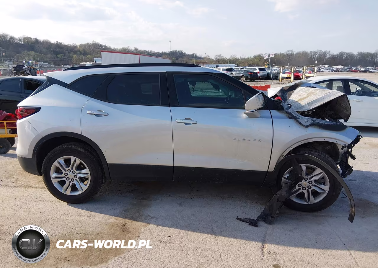 2019 Chevrolet Blazer VIN:3GNKBBRA0KS611420 - 13