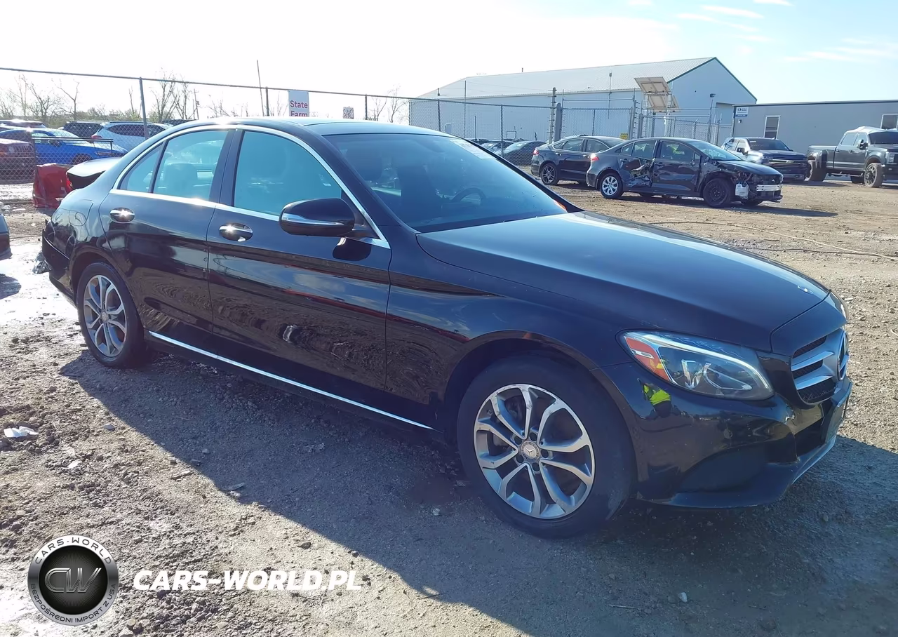 2015 Mercedes-Benz C 300 4Matic