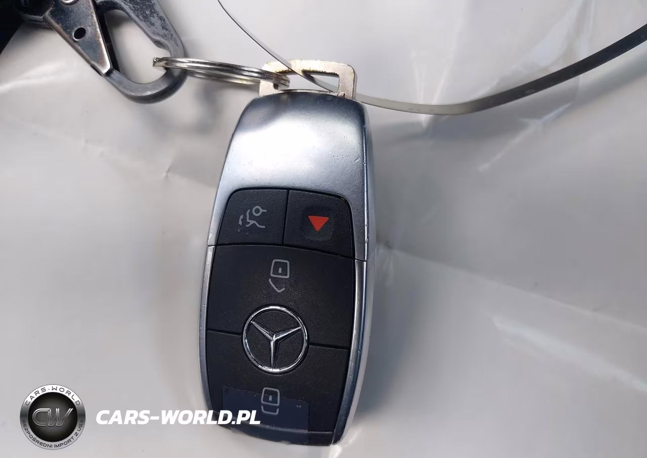 2020 Mercedes-Benz Glc 300 VIN:WDC0G8DB6LF688782 - 11