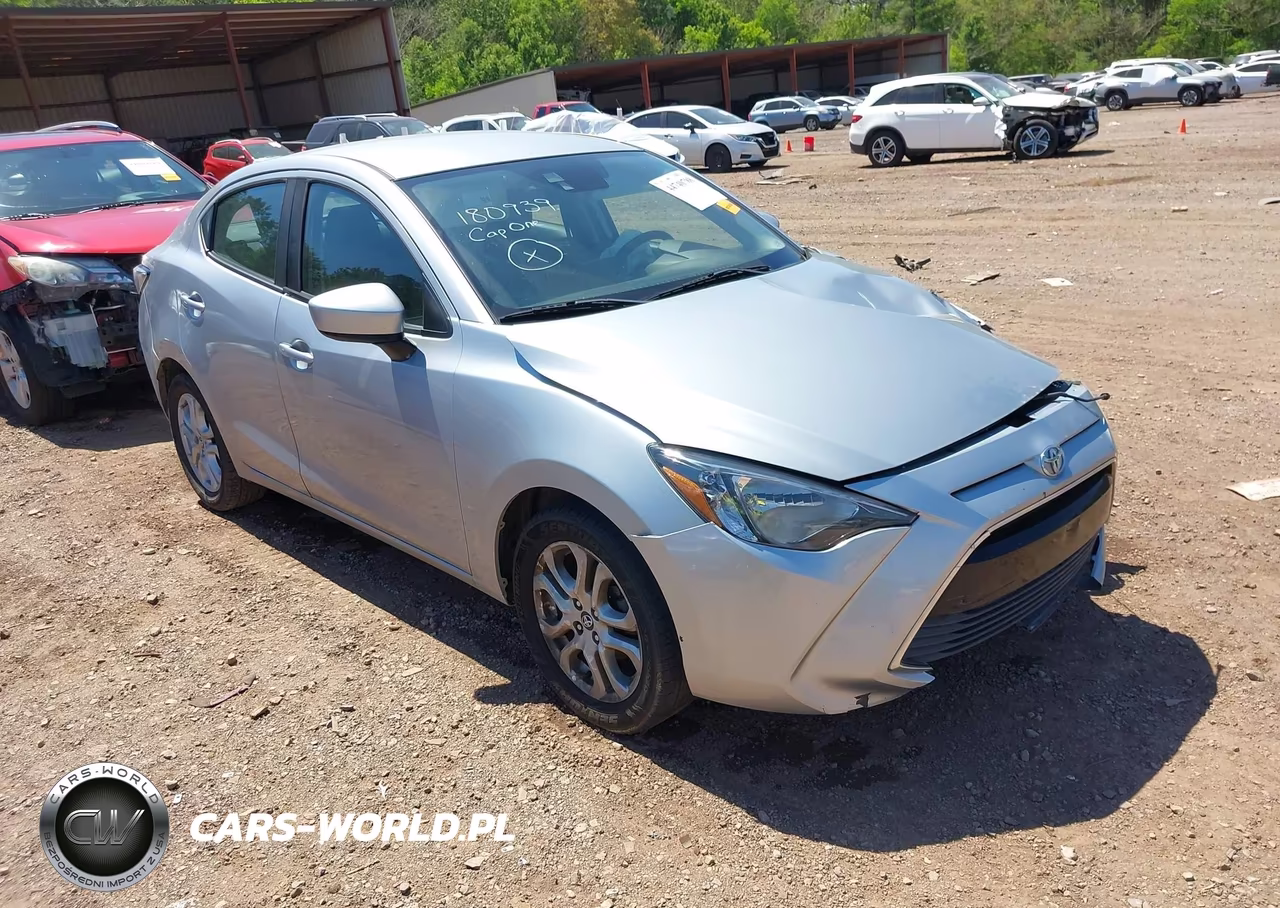 2017 Toyota Yaris Ia – zdjęcie 1 z 17