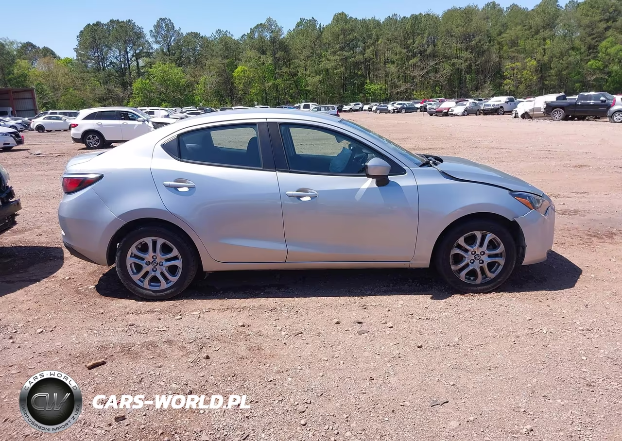 2017 Toyota Yaris Ia VIN:3MYDLBYV7HY180939 - 14