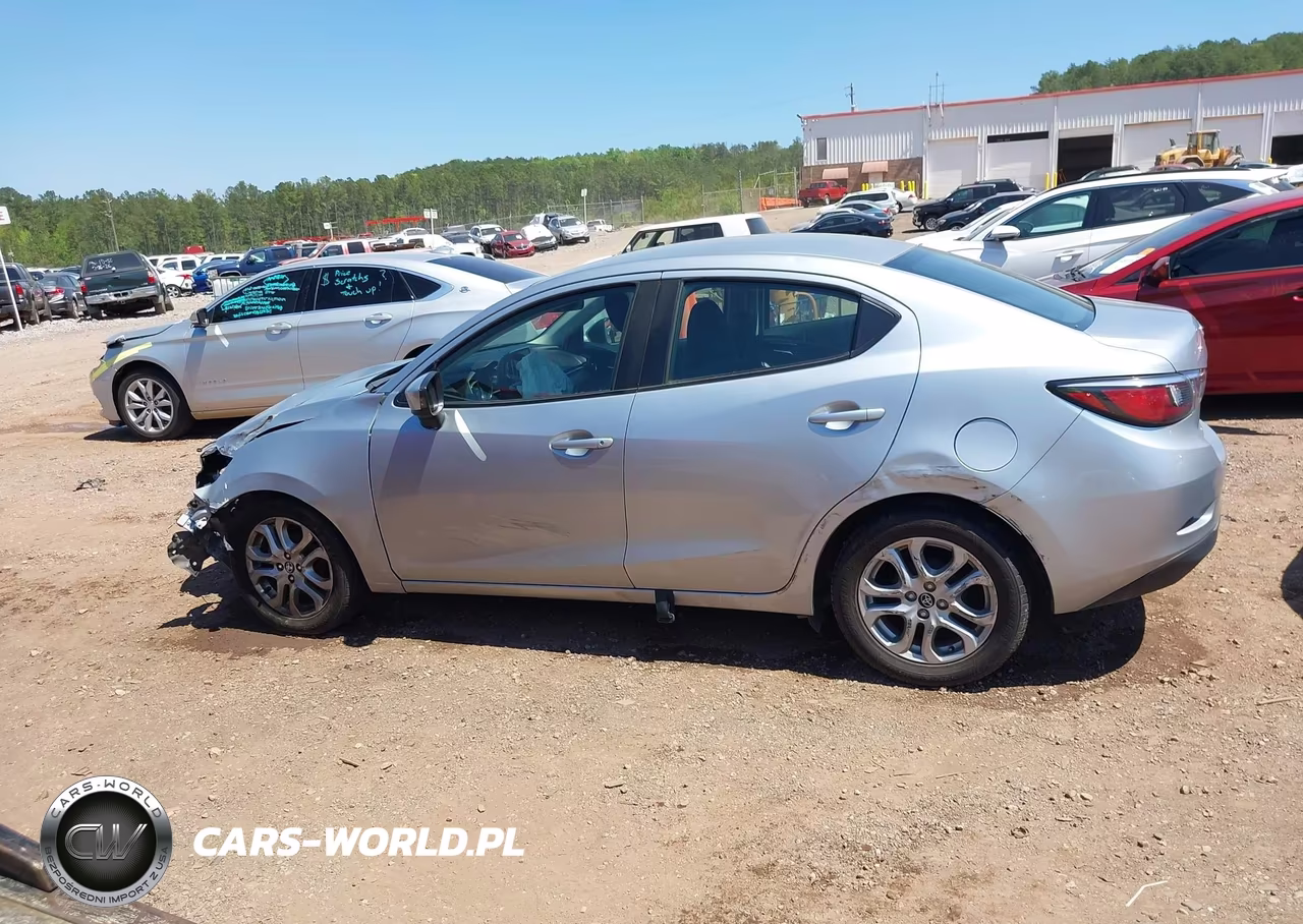 2017 Toyota Yaris Ia VIN:3MYDLBYV7HY180939 - 15
