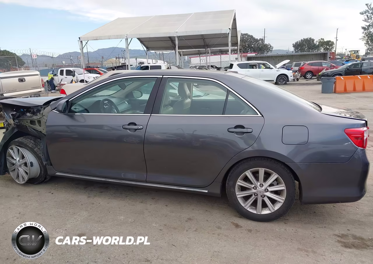 2013 Toyota Camry Xle VIN:4T4BF1FK5DR289124 - 15