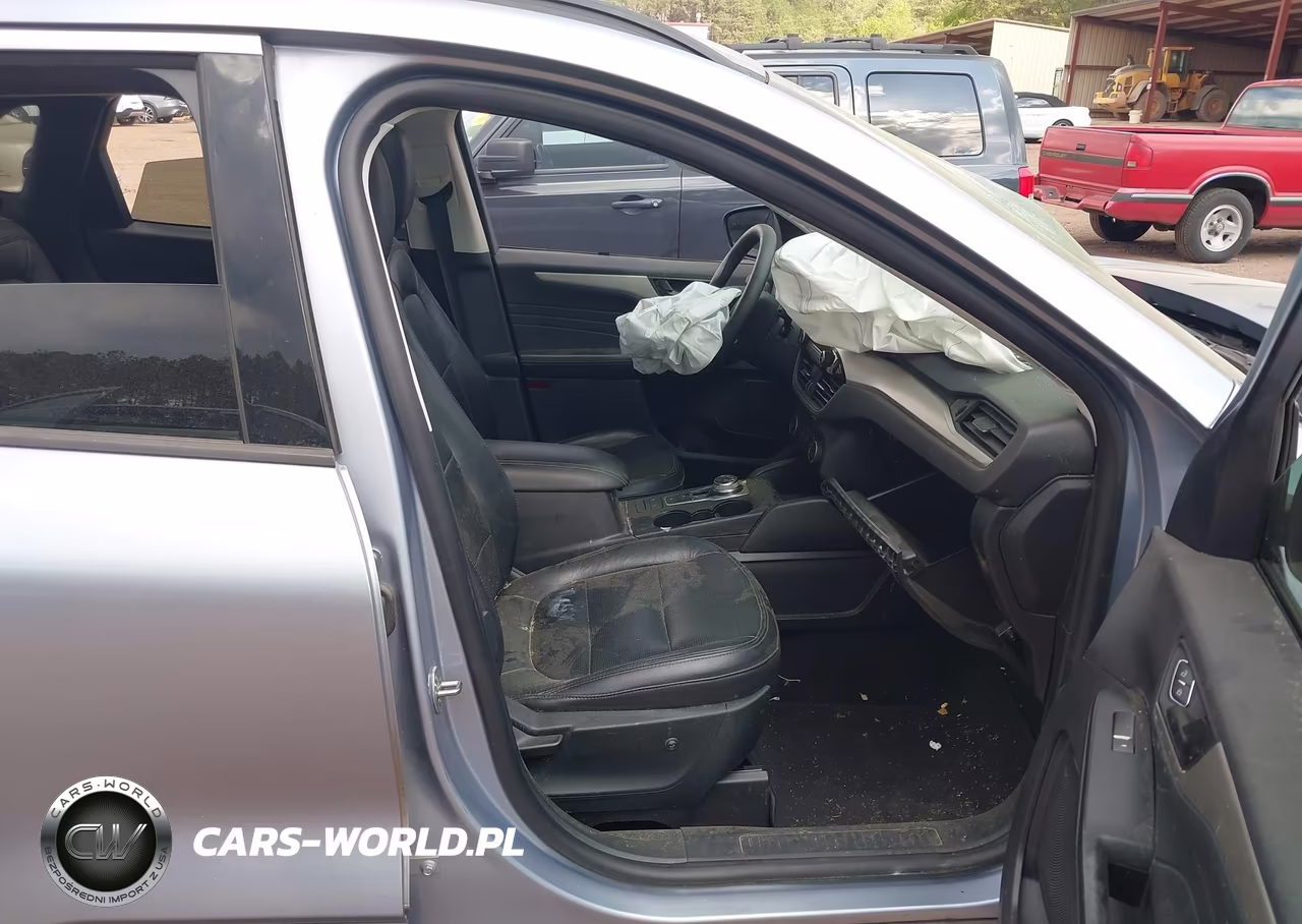 2022 Ford Escape Se VIN:1FMCU0G66NUA99334 - 5