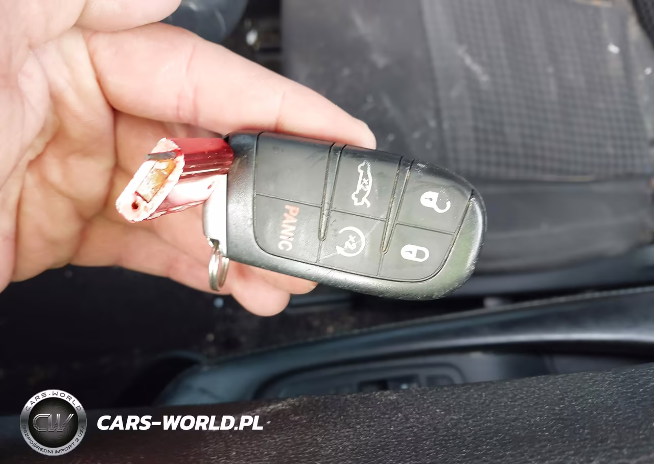 2019 Dodge Challenger Sxt VIN:2C3CDZAG6KH733920 - 11