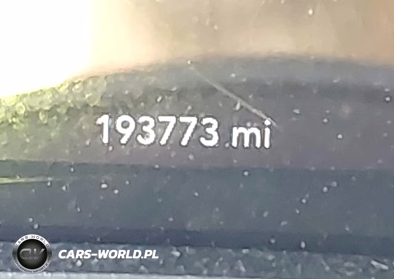 2019 Dodge Challenger Sxt VIN:2C3CDZAG6KH733920 - 15