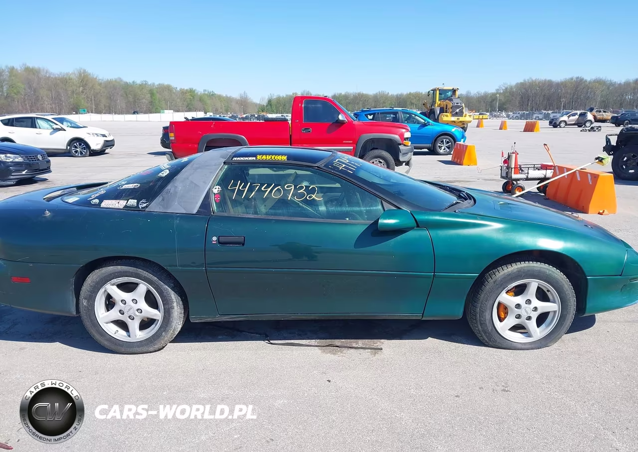 1995 Chevrolet Camaro Z28 VIN:2G1FP22P7S2150001 - 14