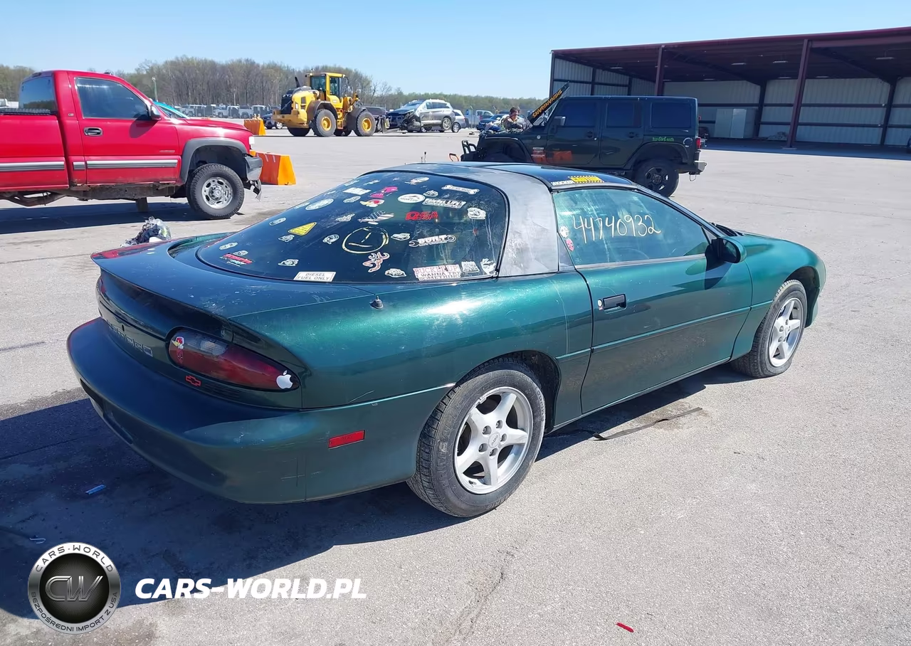 1995 Chevrolet Camaro Z28 VIN:2G1FP22P7S2150001 - 4