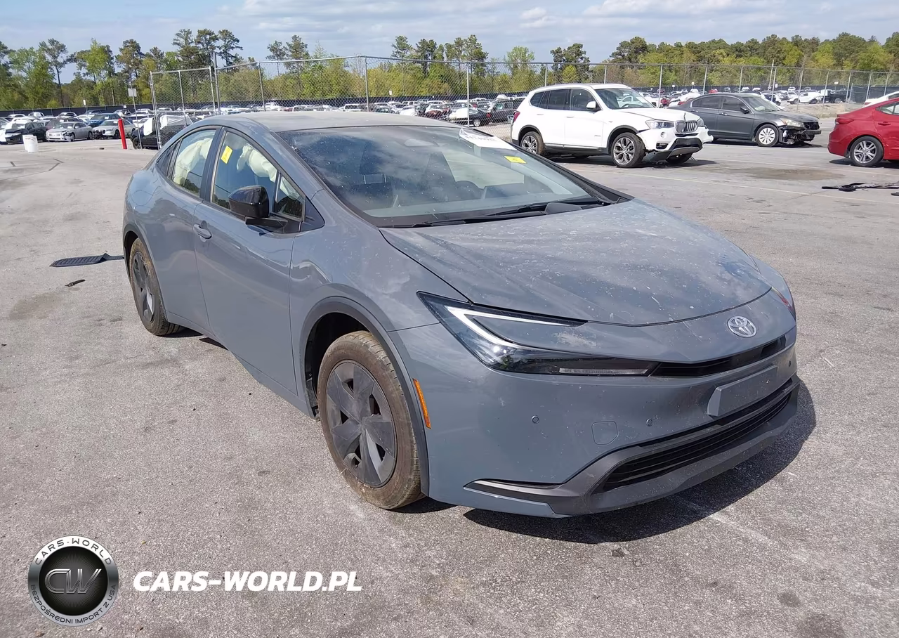 2024 Toyota Prius Le – zdjęcie 1 z 16