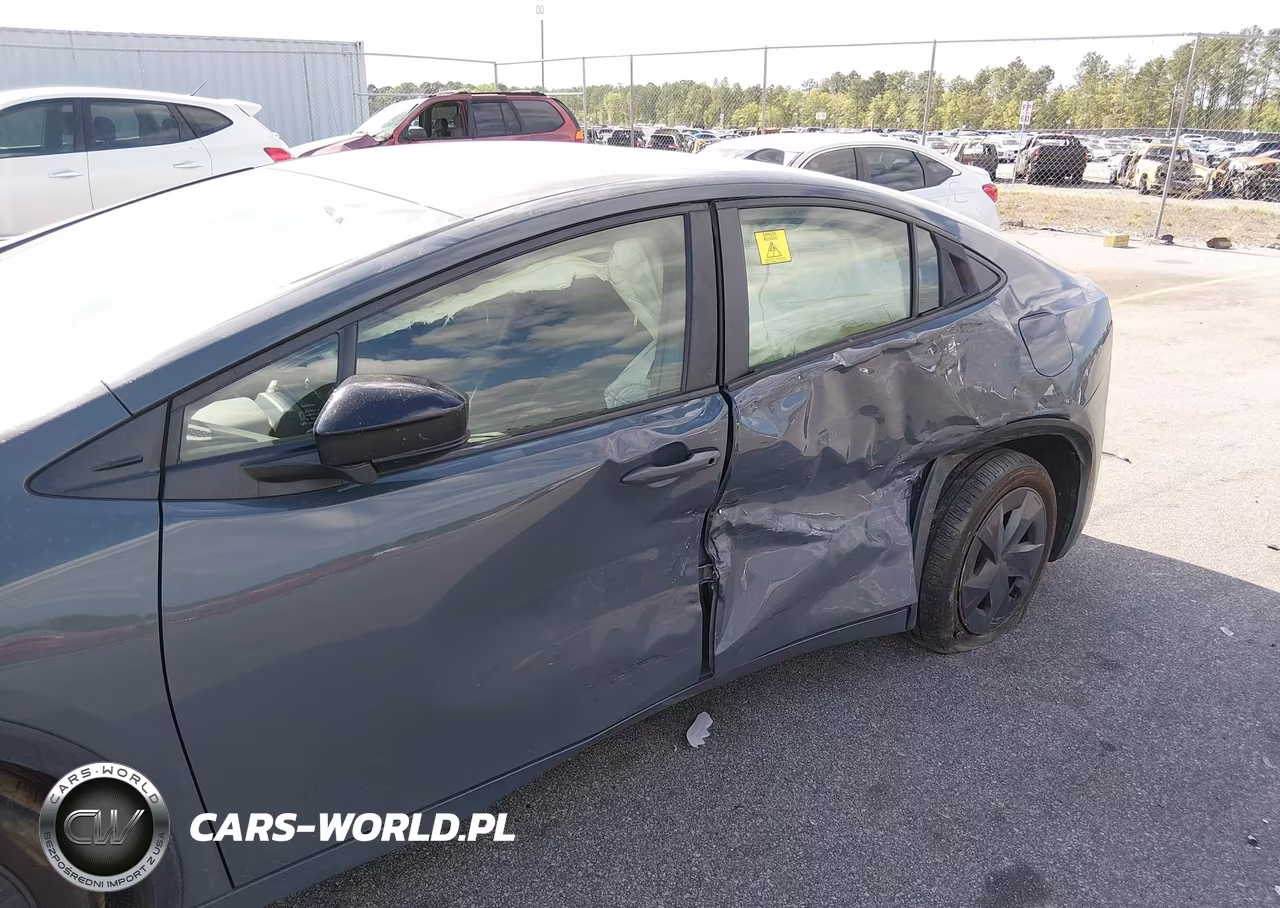 2024 Toyota Prius Le VIN:JTDACAAU8R3028918 - 6