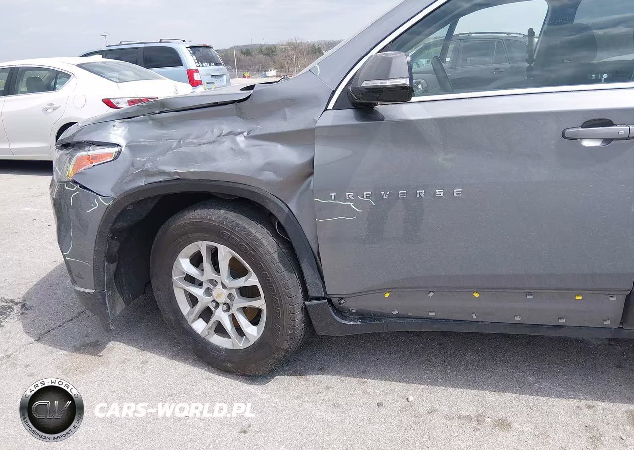 2020 Chevrolet Traverse Fwd Lt Cloth VIN:1GNERGKW2LJ186488 - 6