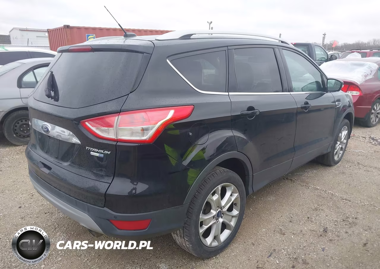 2016 Ford Escape Titanium VIN:1FMCU9JX8GUC21135 - 4